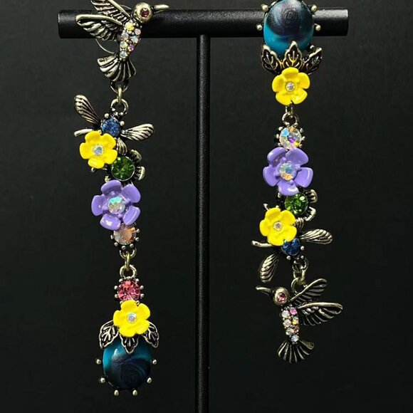 Vintage Betsey Jonson Flower Bird Rhinestones Earrings - Picture 1 of 2
